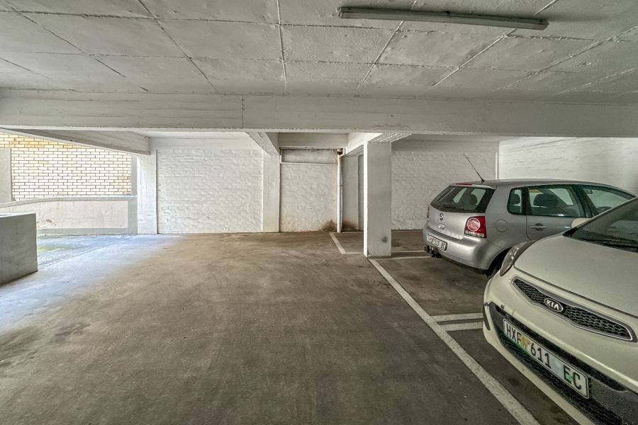 1 Bedroom Property for Sale in Humewood Eastern Cape